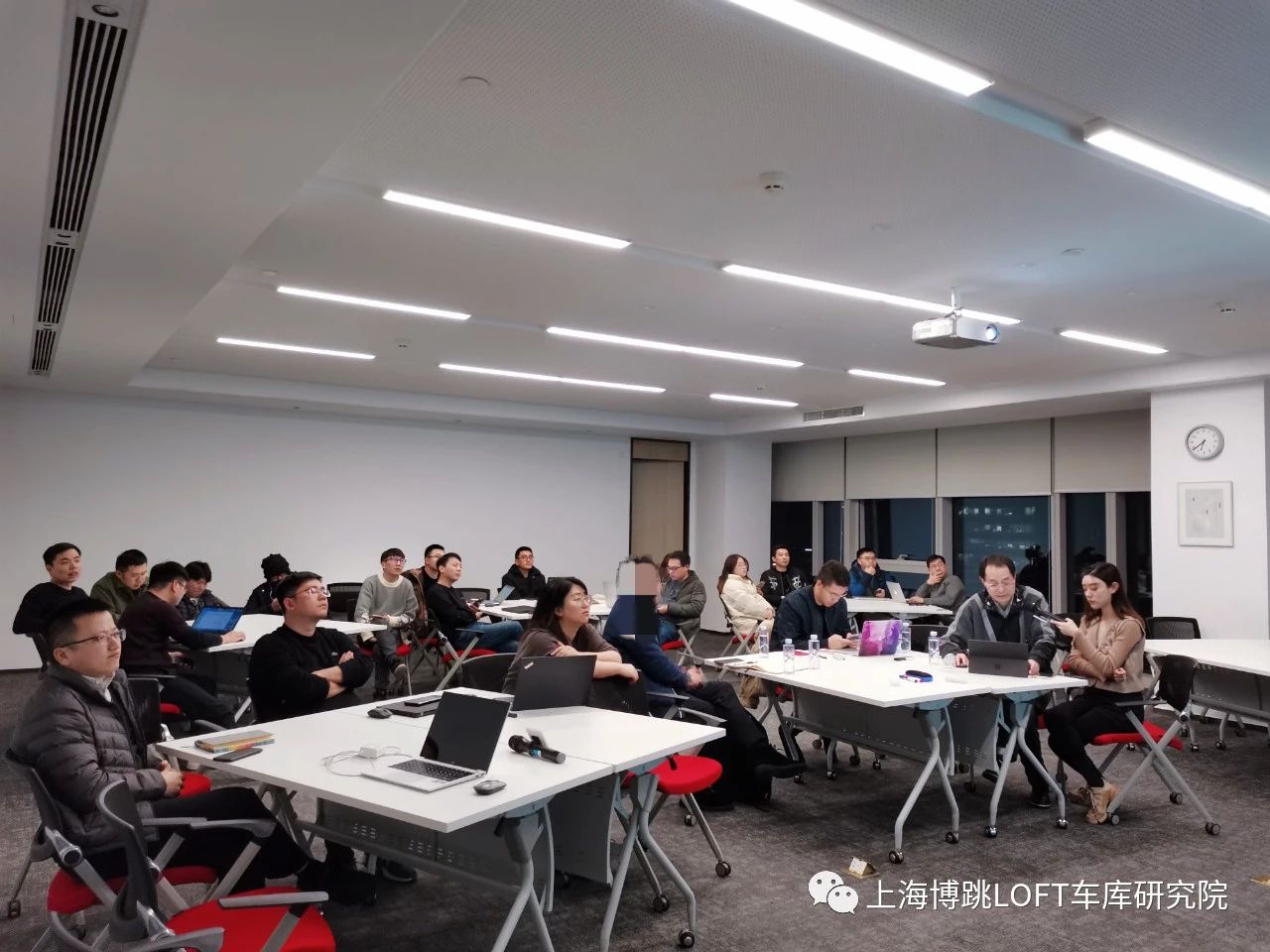 丰台杭州LOFT车库专题会